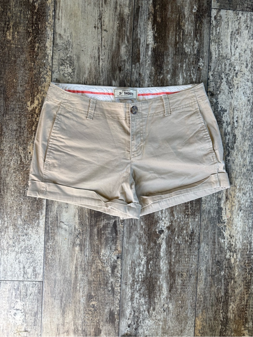 2 for $15 sale: Old navy perfect 3 1/2 inch shorts tan/ khaki (6)